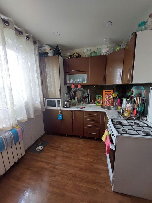 Продам 1ком.на 3а Микрорайоне..