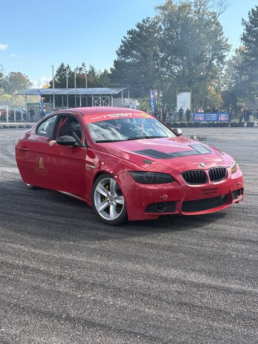 Bmw e92 335i drift