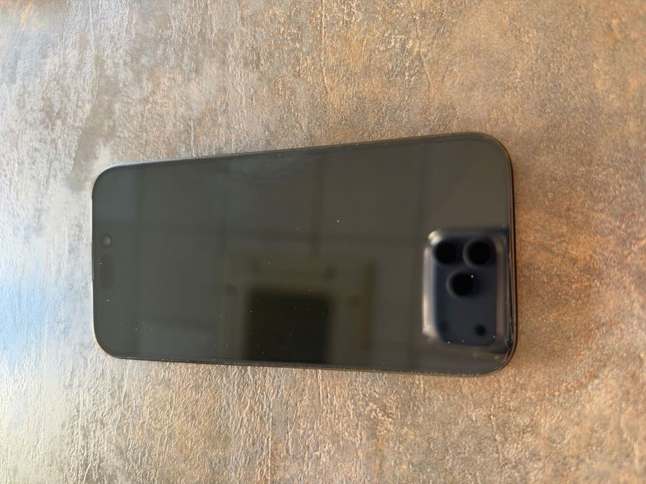 iPhone 15 pro 128gb