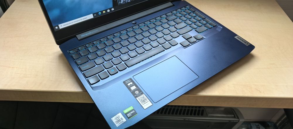 Laptop Lenovo Gaming 3_i5-10300H_16GB DDR4_GTX 1650 4GB_SSD 512GB_BLUE
