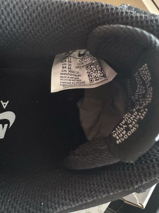 Nike Air Force 1 Black and White