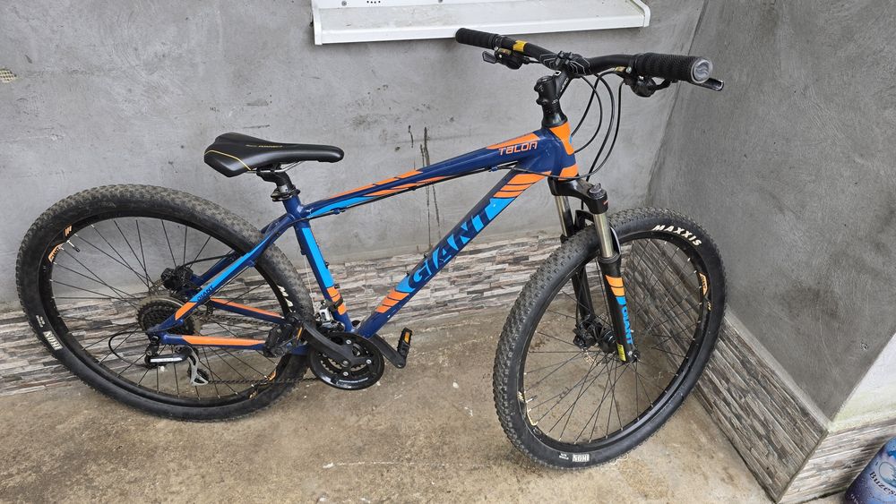Vand bicicleta Giant Talon 4 marime M