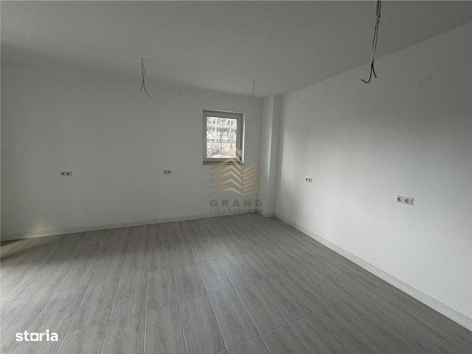 Spatiu Comercial Zona Isu