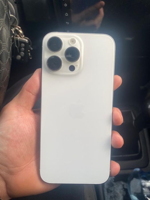 Iphone 16 pro max 256bg 93 AKB