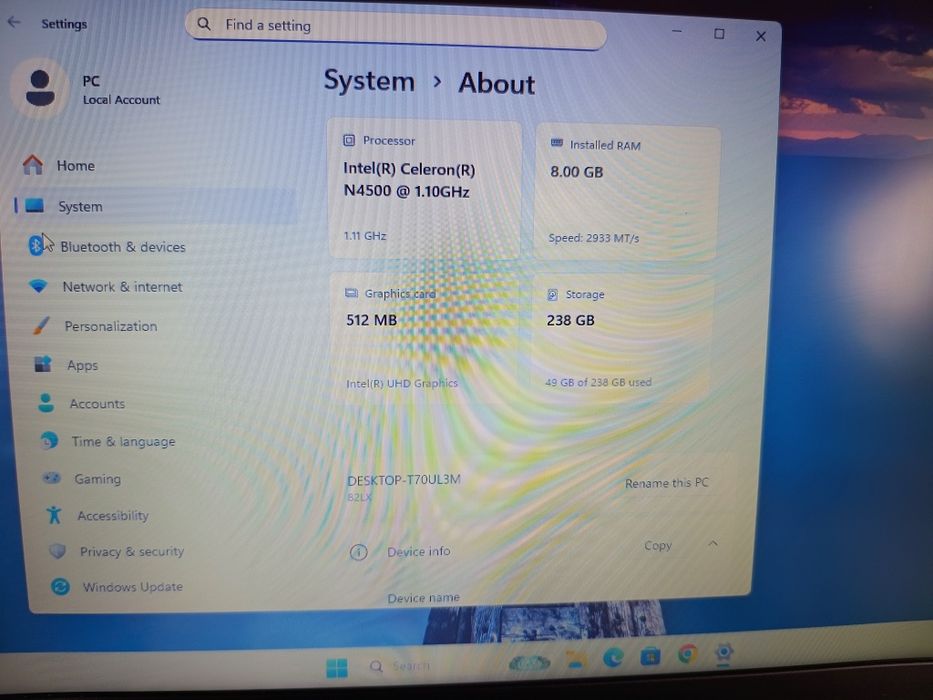 Vând Laptop Lenovo Ideapad 1i