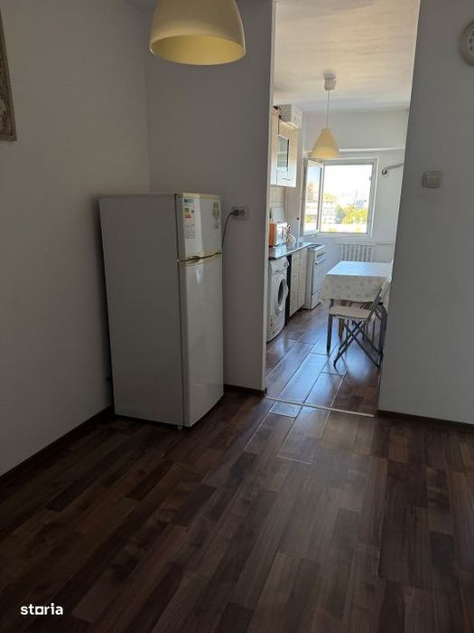 Garsoniera 42 mp, bloc anvelopat, metrou Dristor – De Inchiriat