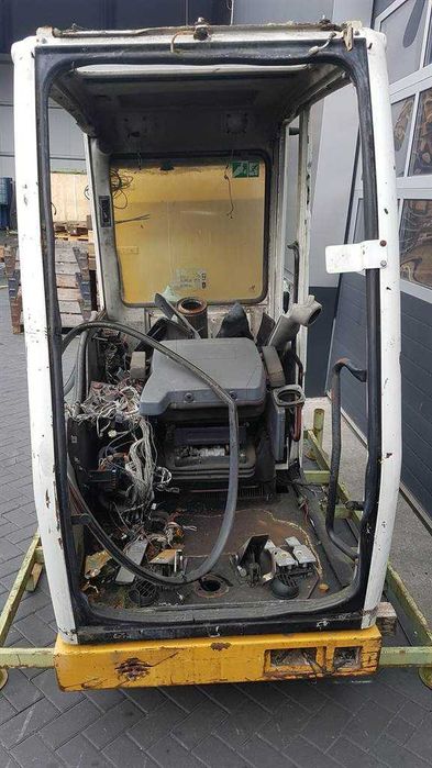 Cabina utilaj Liebherr A904C - Piese de schimb Liebherr