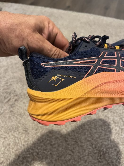 Asics Trabuco Max-оригинални маратонки