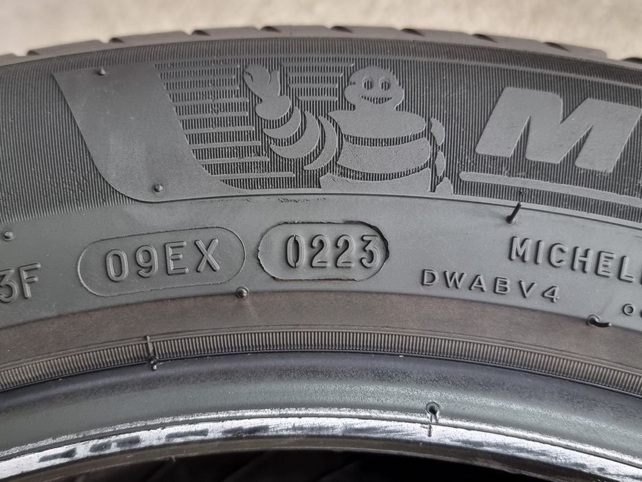 "Dot 23" 215/55/17 Michelin 240€ 6.5мм