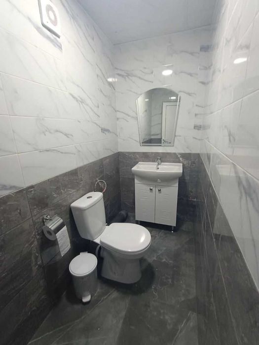 Дава се под наем Офис в Велико Търново, Център - 55 кв.м за 408 € - Снимка #5