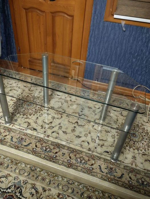 Подставка под телевизор