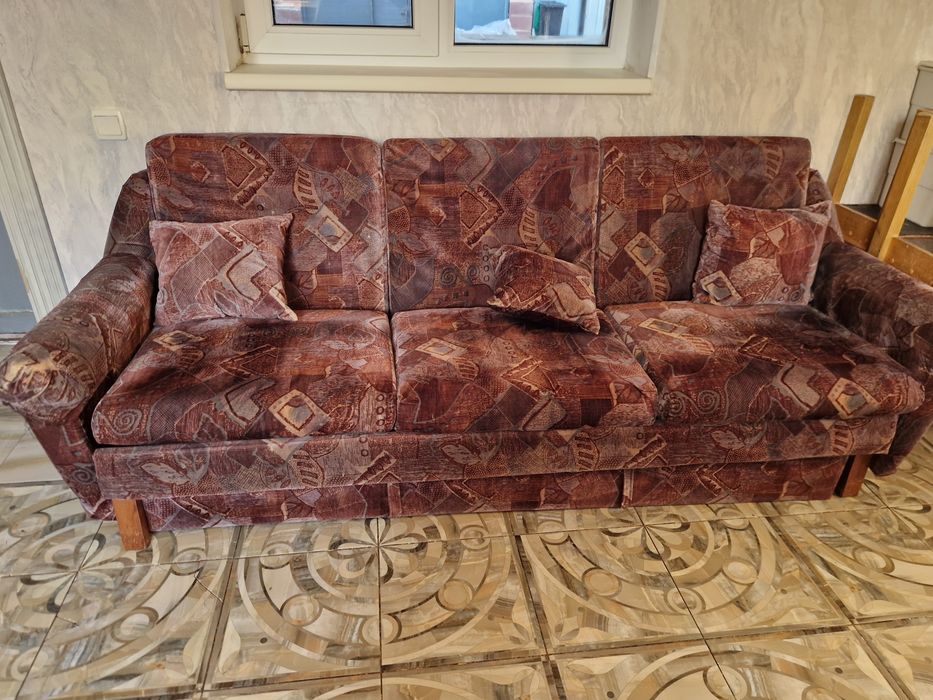 Диван продам б/у