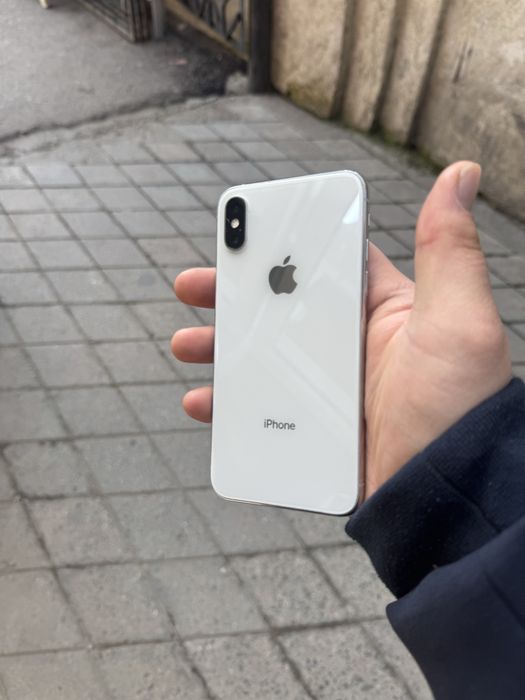 Iphone xs ideal holataa