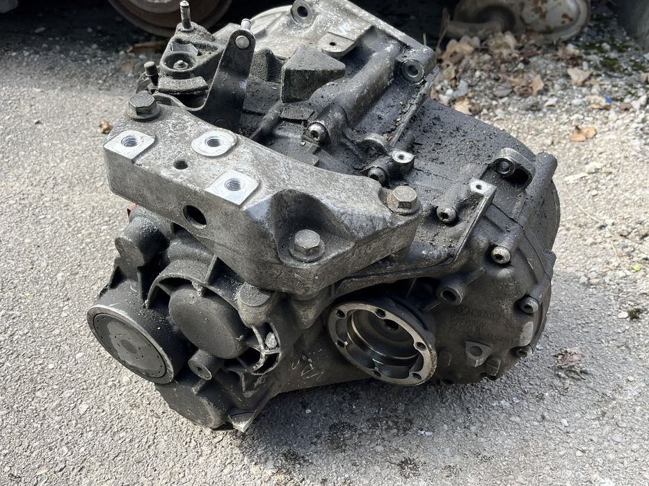 Ръчна скоростна кутия за VW, AUDI Шкода Октавия ВРС/ Skoda Octavia VRS