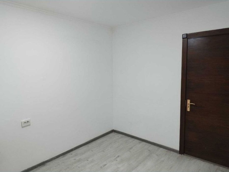 Буз Базар Буюк Ипак уйли сдаётся офис 90м2