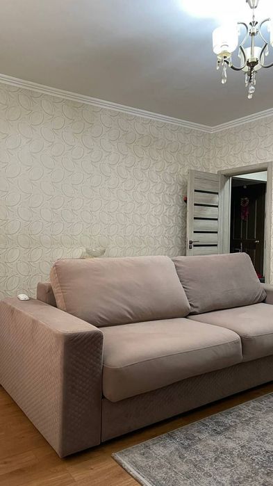 Квартира продаётся Чиланзар 19 квартал 3/5/9 новая аллея турон банк