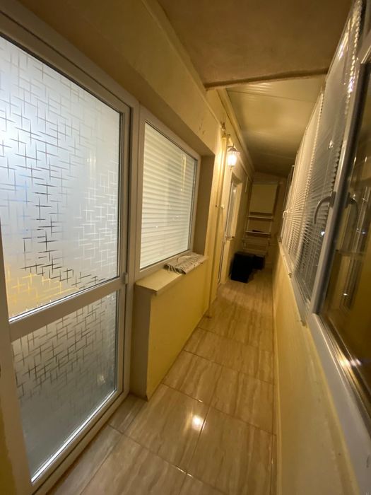 Regim.hotelier Inchiriez 2 camere dec.Mall Calea Bucuresti et 1