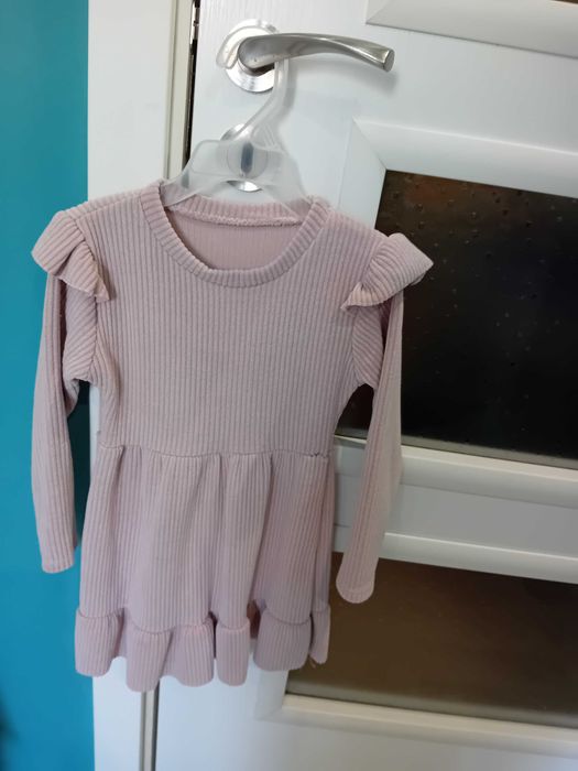 Детска рокля пепел от рози