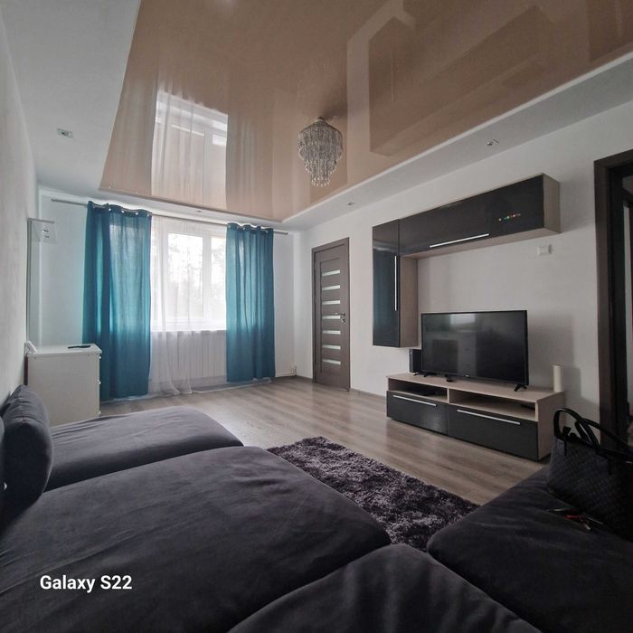 Proprietar, închiriez apartament pe Aleea Parcului.