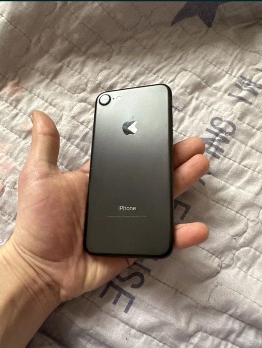 Iphone 7 sotiladi