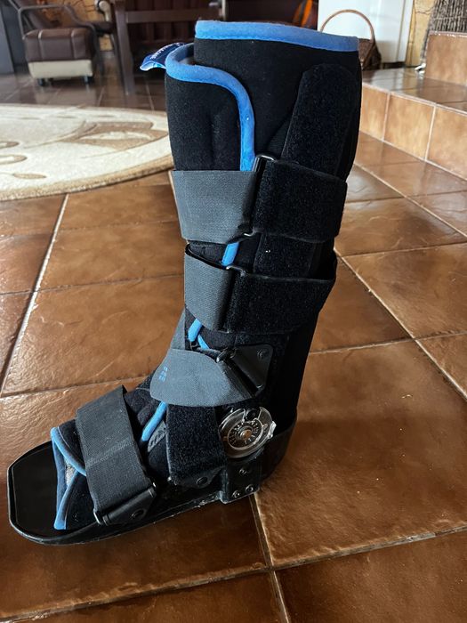 Обувка на шина с панта