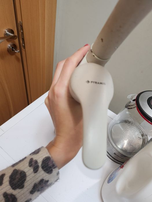 Смесител за мивка