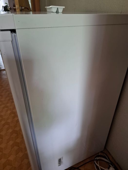 Морозильник indesit