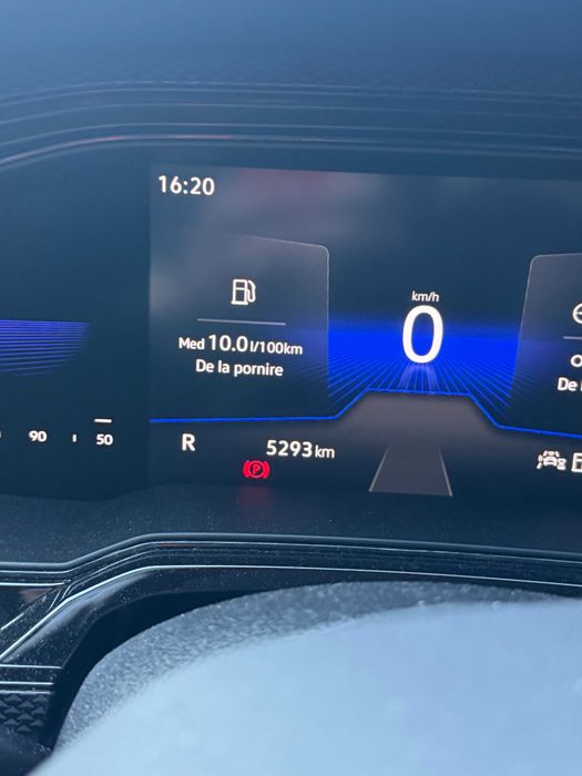 Volkswagen Taigo Life 1.0 TSI 2022, 5300Km, automata, ca noua