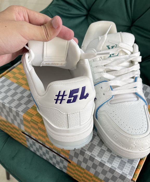 Louis Vuitton Sneakers