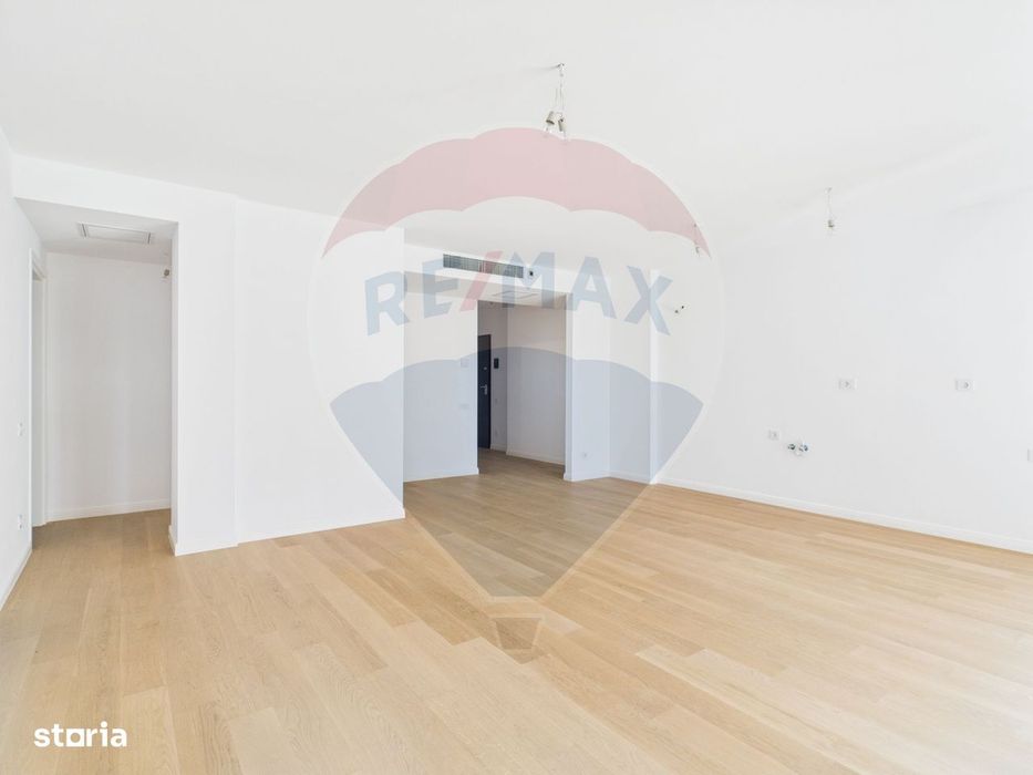Apartament 3 camere de vanzare