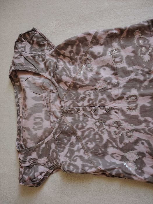 Дамска блуза-  " Stradivarius"