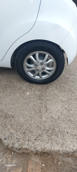 Продаётся спарк автомат 2020 , полный родной