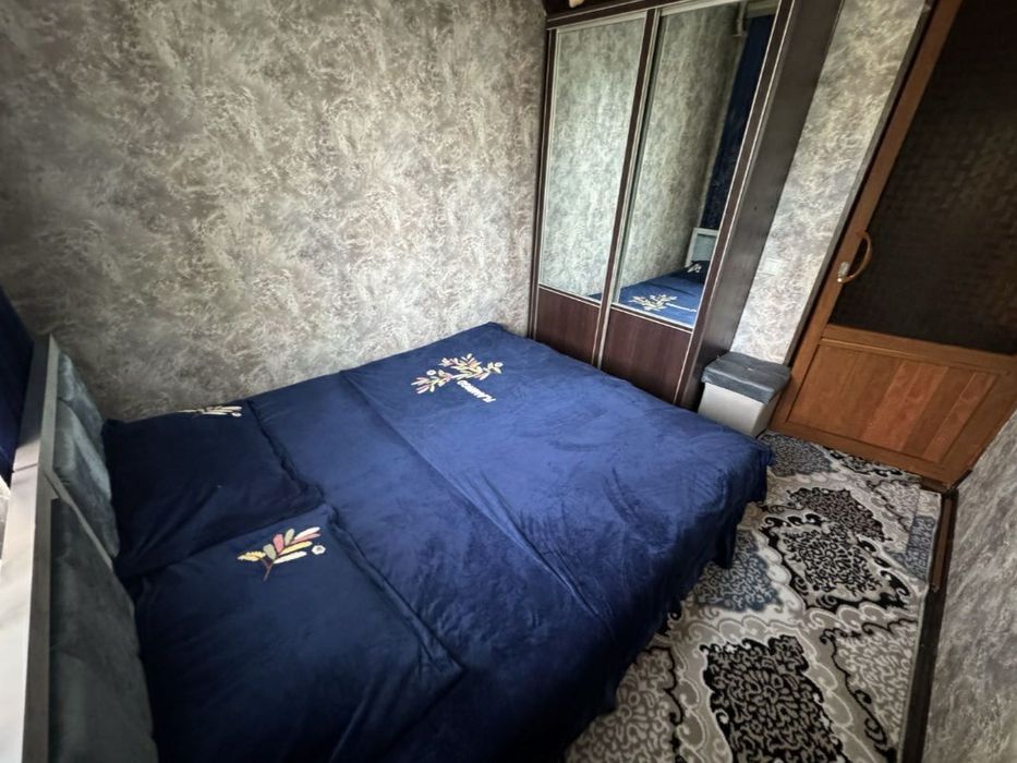 ...Сдаётся квартира в Яккасарой, район Шота Руставели. Без маклера.