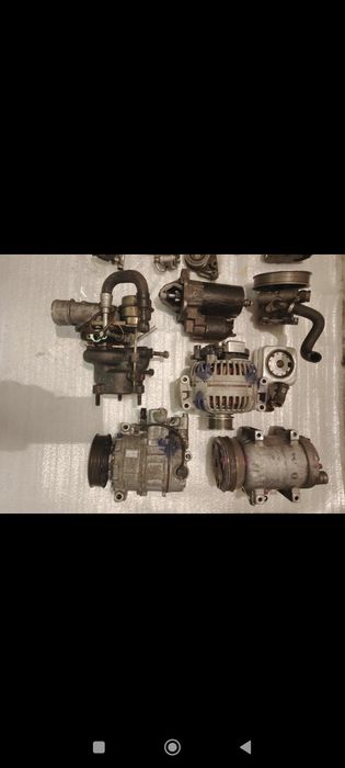 Продам по запчастям двигатель