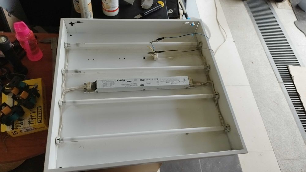 Луминисцентни осветителни - офис лампи на 60см