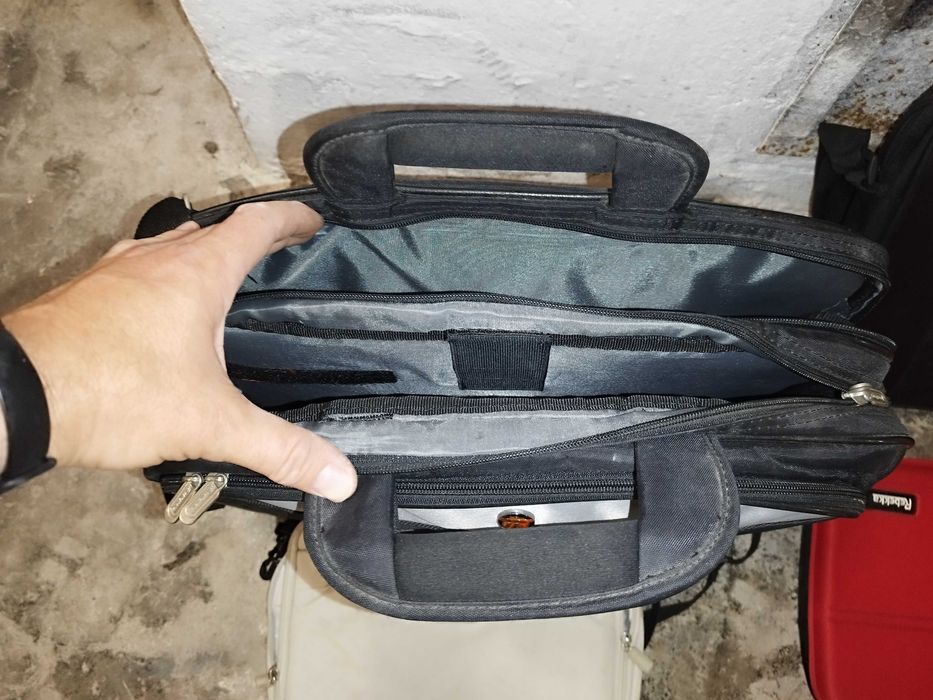 Geanta laptop / minilaptop mai multe modele
