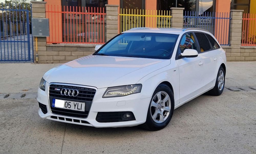 Audi A 4 S-line 2.0 Diesel automat an 2011 euro 5 inmatriculat unic proprietar acte la zi fiscal pe loc