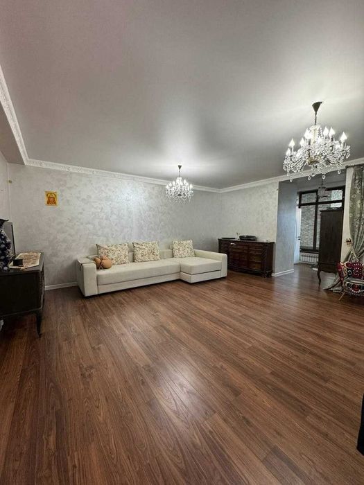 3-х комнатная в ЖК «Yangi Darxan»  стадион Старт ориентир. ID: 1891