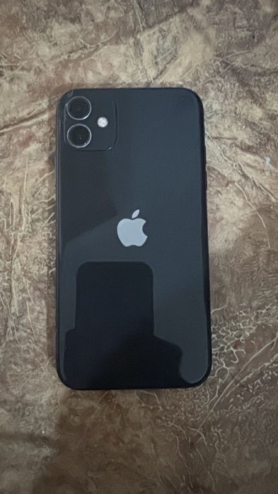 Обменяю iPhone 11
