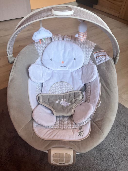 Бебешка люлка ( шезлонг)  зайче до 9кг.