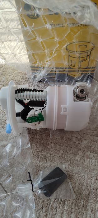 Бензонасос на Дастер