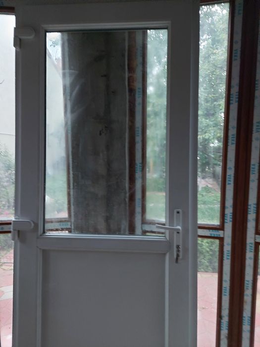 Vand usa de intrare  PVC VEKA