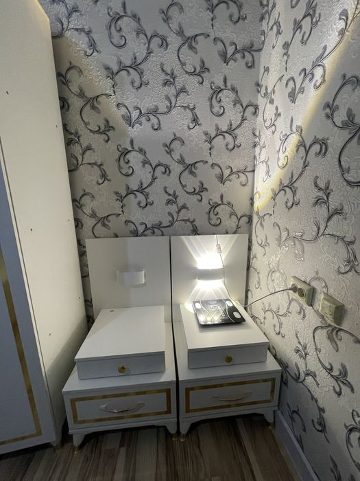 Спальный гарнитур