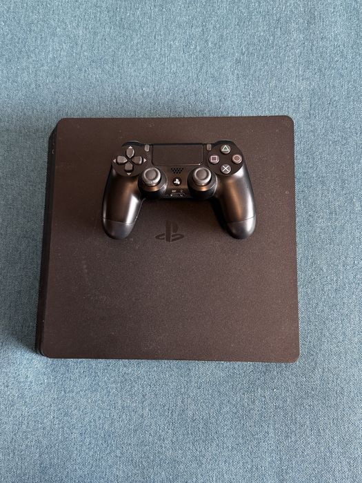 PS4 + 1 controller