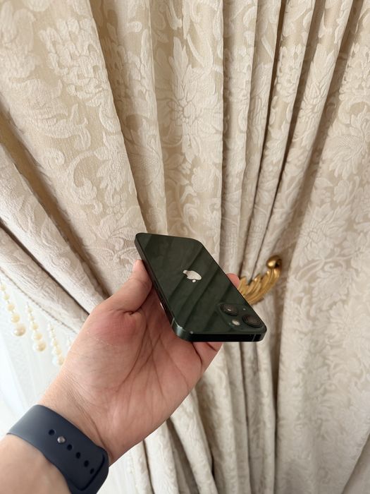 iPhone 13/128Gb - В хорошем состоянии