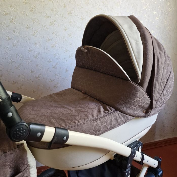 Коляска Adamex Barletta 3 в 1