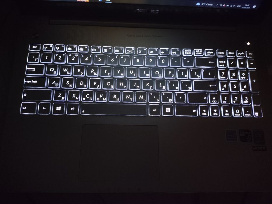 Ноутбук для старых игр Asus