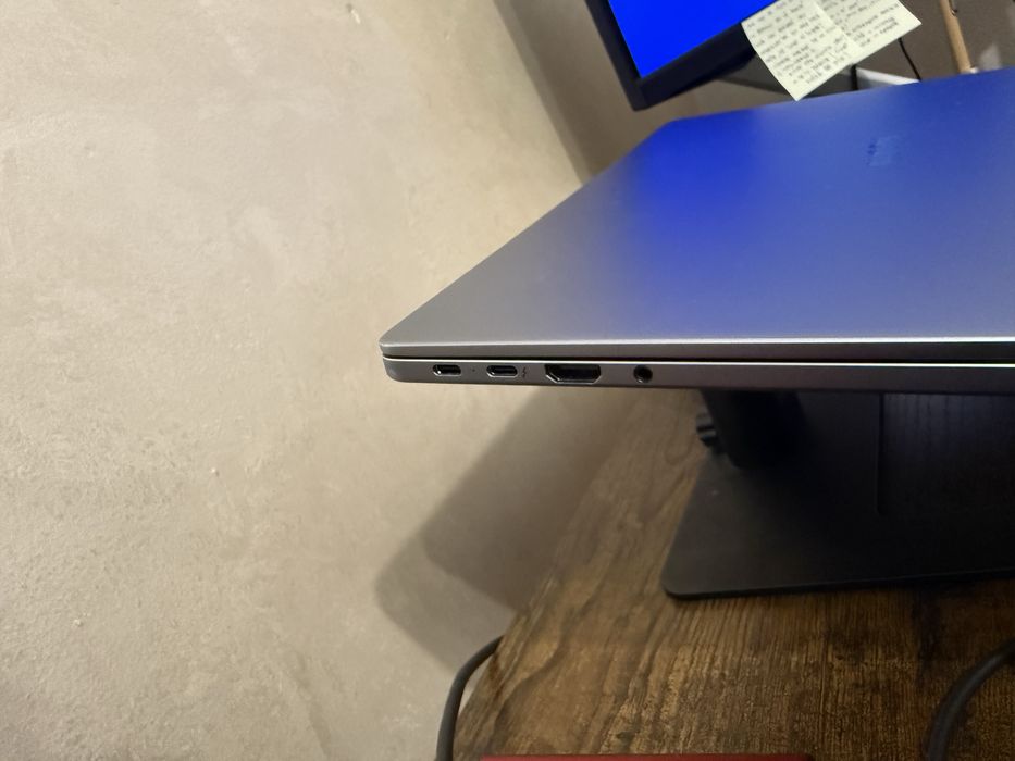 Laptop Redmi Book Pro 16 2024