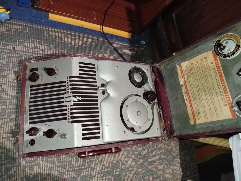 Ретро магнетофон Webster Chicago