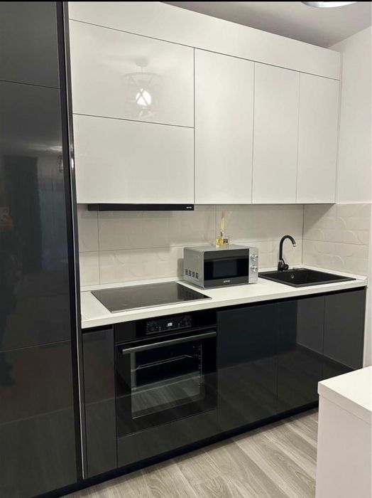 Vand apartament cu 2 camere in complexul rezidential Adora Park